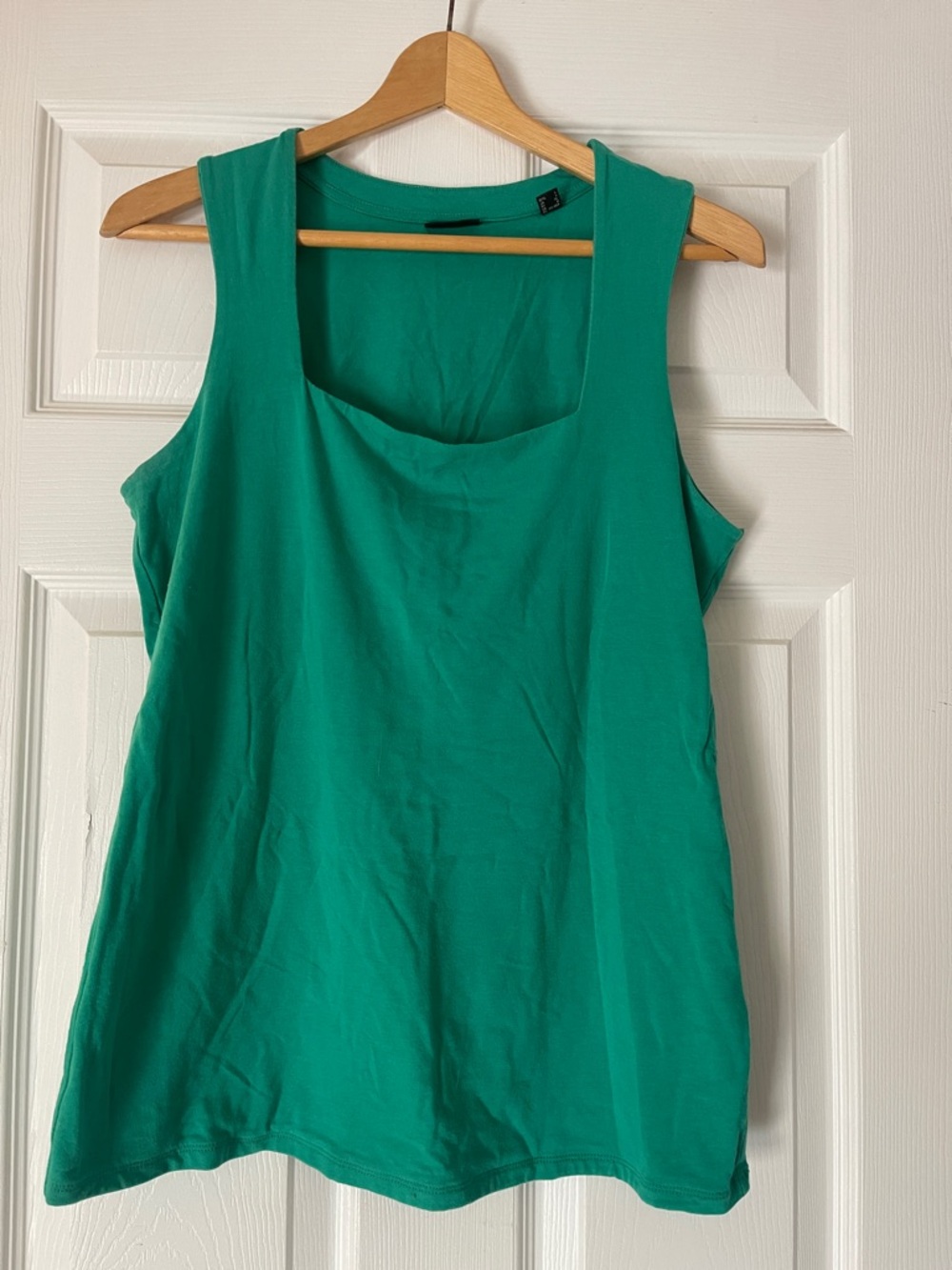 Mexx Classic Women's Square Neck Tank Top in Light Kelly Green